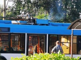 В Приморском районе Мариуполя задымился трамвай,- ФОТО