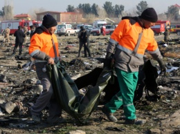 Катастрофа самолета МАУ: Международная группа приветствует передачу "черных ящиков" во Францию