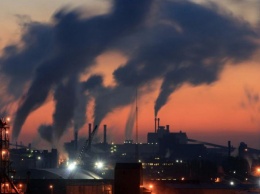 "Отражается на нашем здоровье": жители Днепра жалуются на загрязнение воздуха "Днепровским металлургическим заводом"