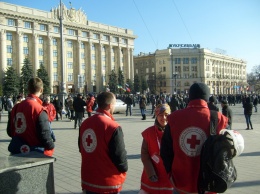 Красный Крест проверит, почему на Харьковщине их гуманитарку развозит блок Кернеса