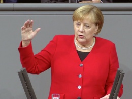 Меркель не исключает сложных дискуссий с Европарламентом по долгосрочному бюджету ЕС