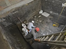 Останки дворца ацтеков и резиденции конкистадора нашли в центре Мехико (видео)