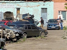 В Полтаве мужчина взял в заложники полковника полиции: преступник едет в сторону Киева