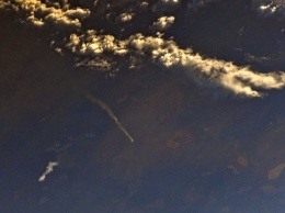 Появились фото старта грузовой ракеты "Союз", сделанные из открытого космоса