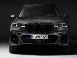 «Темная сторона» BMW X7