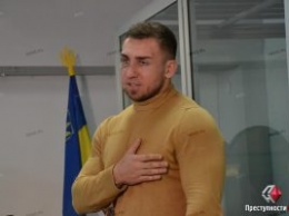 Парень, который на высокой скорости сбил насмерть женщину в центре Николаева, отделался условным сроком