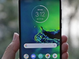 Смартфон Moto G8 Plus получит Android 10