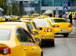Украинские таксисты хотят реформ и выйти «из тени»