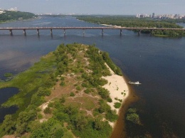 В Киеве проведут самую громкую вечеринку лета, чтобы спасти остров возле моста Патона