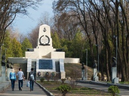 В Днепре сохранились парки-некрополи