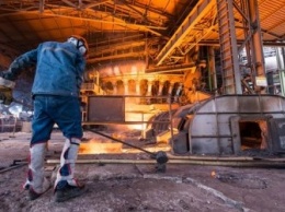 JSW Steel на треть сократила производство стали