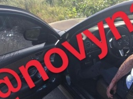 На трассе Киев-Харьков расстреляли машину, есть убитый (ФОТО)