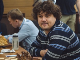 Коробов выиграл блиц-турнир Шахматного центра Киева