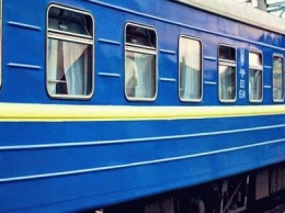 "Укрзализныця" уволит сотрудников поезда, в котором запорожец избил пассажирку