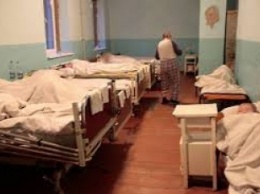 Жителя Запорожской области, который изрезал ножом женщину за 400 грн, отправили на лечение