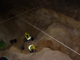 Археологи обнаружили пещеру и сеть неизведанных туннелей под одним из самых известных замков Польши