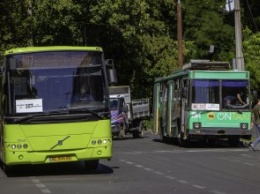 Какие изменения в безопасности на дорогах Днепра видят водители общественного транспорта