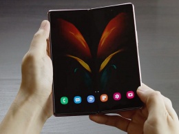 Вторая попытка: Samsung показала гибкий смартфон Galaxy Z Fold 2 с более крупными экранами
