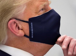 Facebook и Twitter против Трампа: в соцсетях обвинили президента США в дезинформации относительно коронавируса
