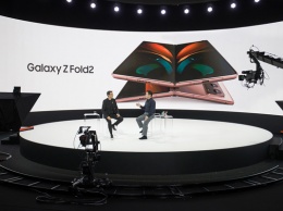 Samsung Galaxy Z Fold2 - новое поколение смартфона со складным дисплеем