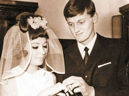 Как проходили свадьбы советских знаменитостей? (21 фото)