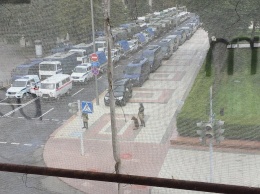 В Минск стягивают колонны спецтехники для разгона митингов (фото, видео)