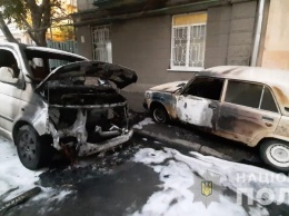 В Одессе сгорели три автомобиля