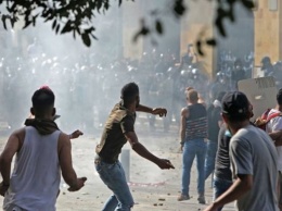 В Бейруте идут стычки активистов с силовиками