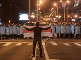 Жыве Беларусь: что пишут соцсети о ночи протестов
