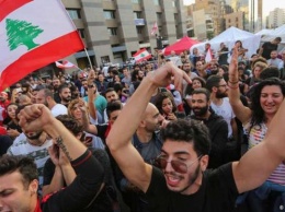 Правительство Ливана ушло в отставку после взрыва