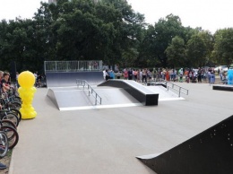 В Полтаве открыли первый скейт-парк