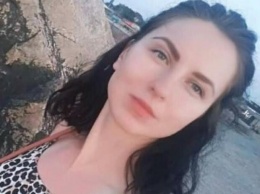 Вышла из Макдональдса и пропала: в Киевской области разыскивают девушку