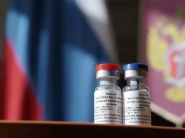 Почему российская вакцина против коронавируса "Спутник V" не лидирует в глобальной гонке