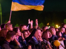Открытие Дома недвижимости, уникального фонтана и вечерний концерт - в Харькове отпразднуют День города
