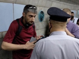 В харьковском метро поймали Топаза (фото)