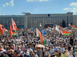 Забастовка вместо Майдана. Что ждет Лукашенко, в чем план у оппозиции и какая роль России