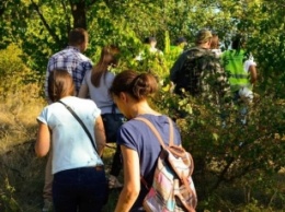 В Запорожье по полям и посадкам с помощью квадрокоптера искали пропавших людей (ФОТО)