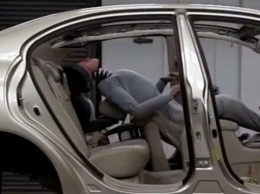Сиденья в американских автомобилях оказались опасными: видео