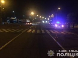 В Харькове парень на авто сбил человека и сбежал - пострадавший скончался на месте (фото 18+)