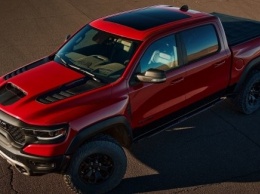 «Тирекс» против «Раптора»: крайслеровцы представили суперпикап RAM 1500 TRX