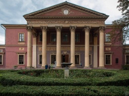 Кабмин на следующей неделе выделит средства на реставрацию портика Национального художественного музея - Ткаченко