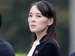 Ким Чен Ын передал часть своих обязанностей сестре
