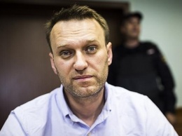 ЕС ожидает, что Россия позволит перевезти Навального за границу