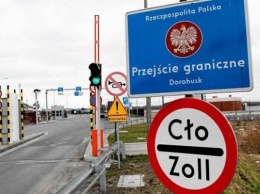 Украинские трудовые мигранты стремятся остаться в Польше, - данные Нацбанка Польши