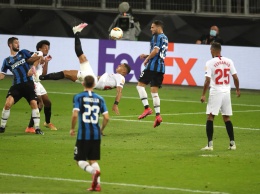 «Севилья» в ярком матче одолела «Интер» и выиграла Лигу Европы