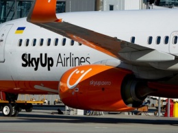 SkyUp ввела платную регистрацию на рейс в аэропорту