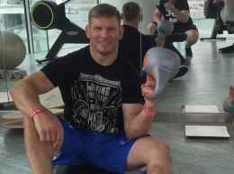 Задержанного и избитого ОМОНом в Беларуси бойца MMA выпустили из СИЗО
