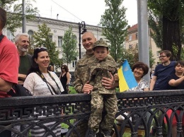 Маленькие украинцы - на Марше Защитников Украины, - ФОТОРЕПОРТАЖ