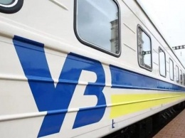 Укрзализныця восстановила охрану пассажирских поездов и установила в них видеонаблюдение