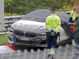 Странный прототип BMW M8 неудачно раздал на треке